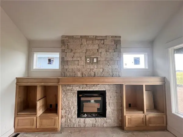 16367 Baxter ST, Gardner, KS 66030