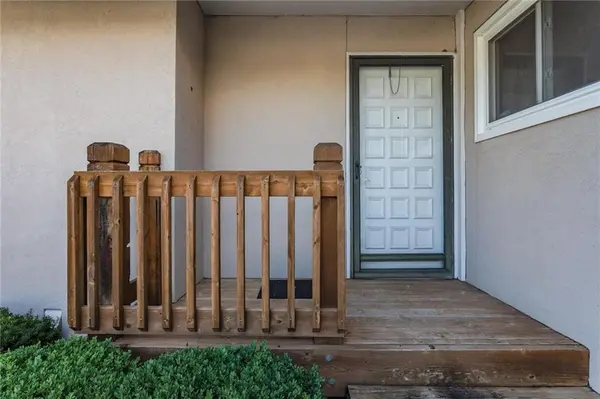 12801 W 109th ST, Overland Park, KS 66210
