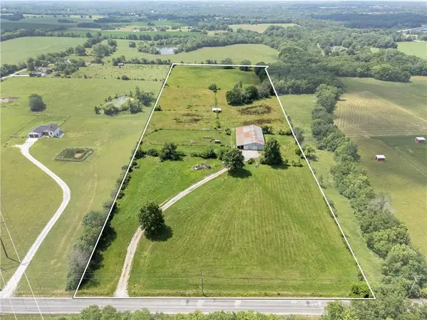 21505 E 163rd ST, Greenwood, MO 64034