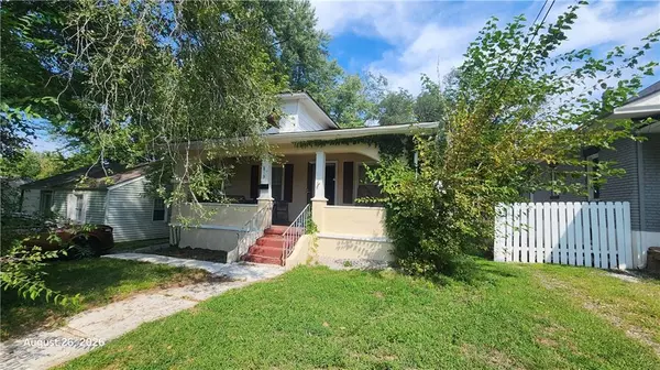 813 N Crysler AVE, Independence, MO 64050