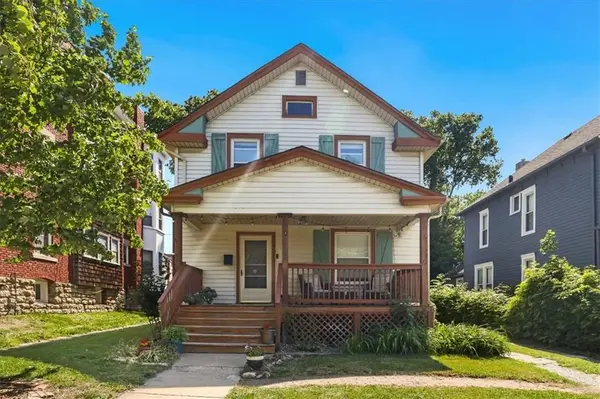 3911 Central ST, Kansas City, MO 64111