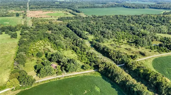 730 NE 250th RD, Knob Noster, MO 65336