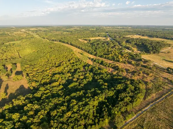 11615 32 HWY, Stockton, MO 65785