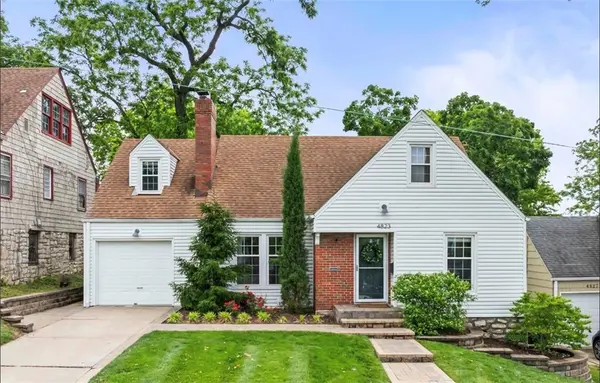 4823 Terrace ST, Kansas City, MO 64112