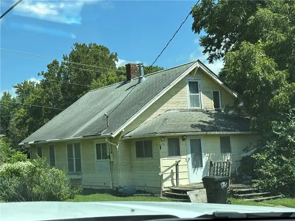 1301 E Mechanic AVE, Independence, MO 64050