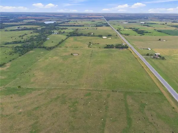 17478 S 59 HWY, Welda, KS 66091