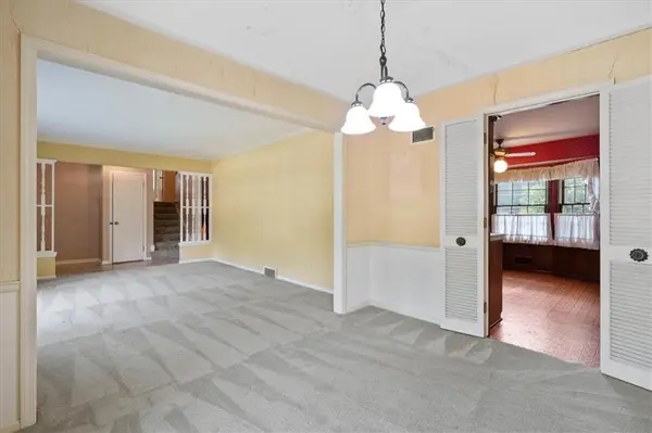 8307 W 97th TER, Overland Park, KS 66212
