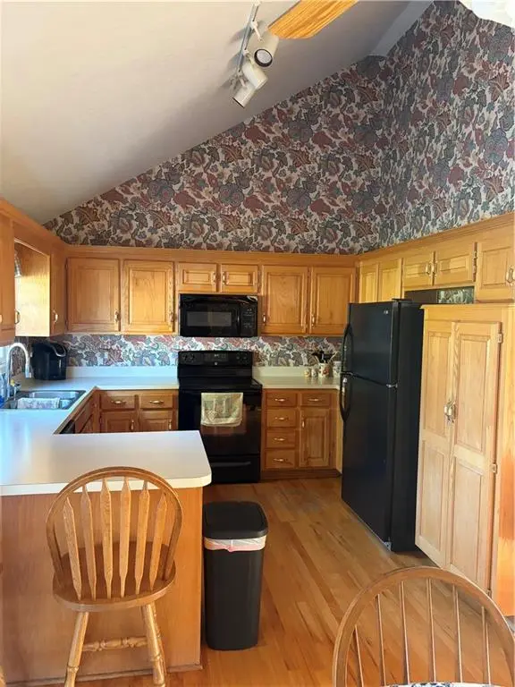 3101 N 39th TER, St Joseph, MO 64506