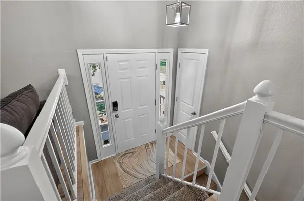 519 NW 42nd ST, Blue Springs, MO 64015