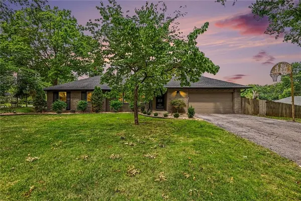 7300 Waverly AVE, Kansas City, KS 66109