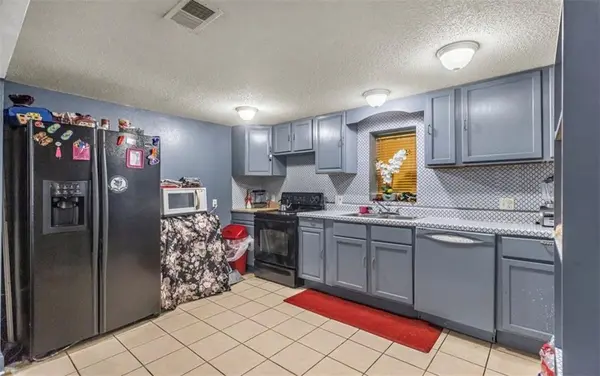 1900 Vermont AVE, Kansas City, KS 66102