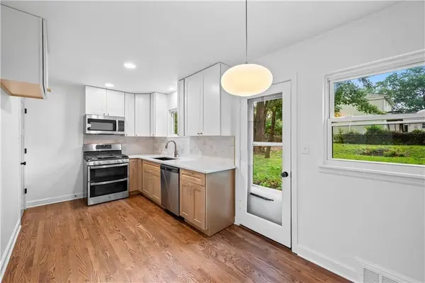 3331 S Arlington AVE, Independence, MO 64052