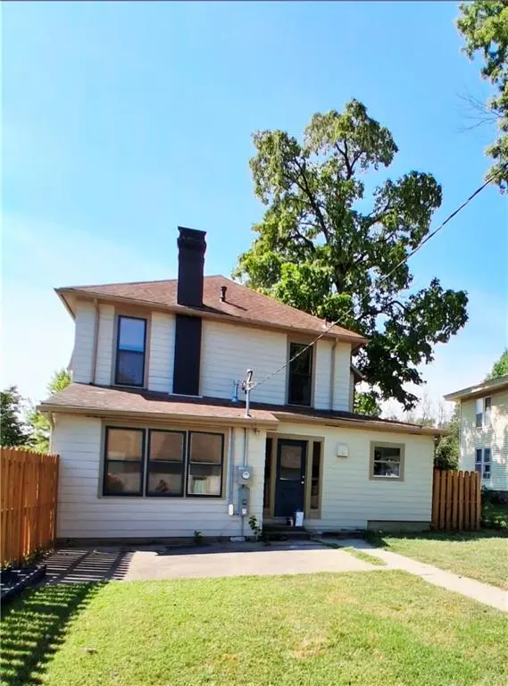 502 W 7th ST, Pittsburg, KS 66762