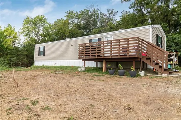581 SE 1200th RD, Leeton, MO 64761