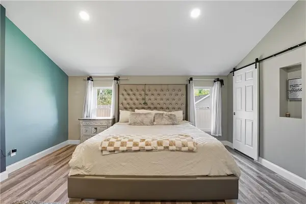 5820 Sloan AVE, Kansas City, KS 66104
