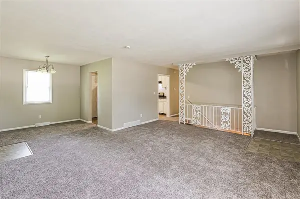 1502 Broadway ST, Independence, MO 64050