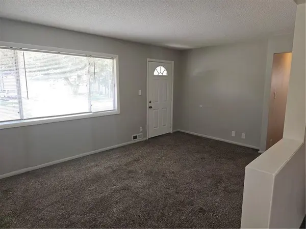 11402 Crystal AVE, Kansas City, MO 64134