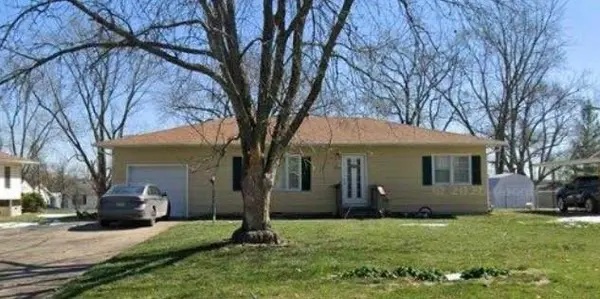 139 Hunt ST, Brookfield, MO 64628