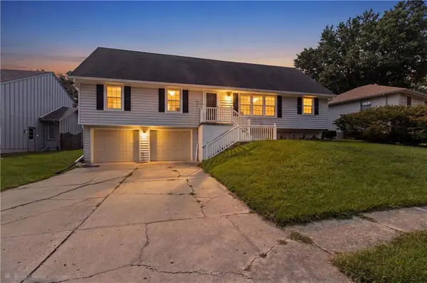16901 E 49th TER #S, Independence, MO 64055