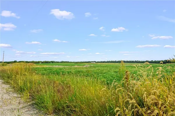 Lot 8- Smasal RD, Sedalia, MO 65301