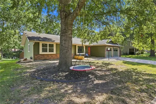 3112 Ranger DR, Lawrence, KS 66049