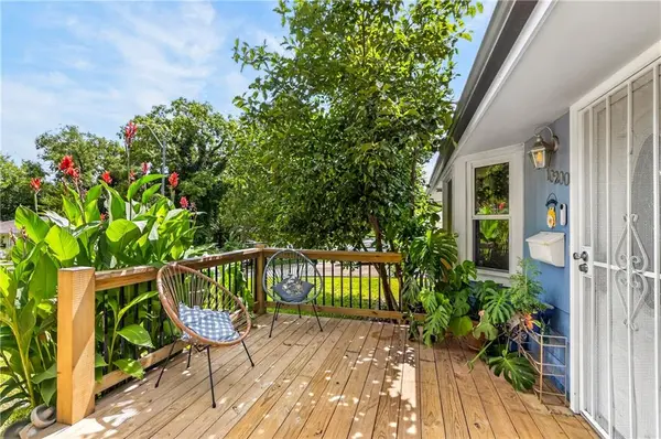 10200 Bellaire AVE, Kansas City, MO 64134