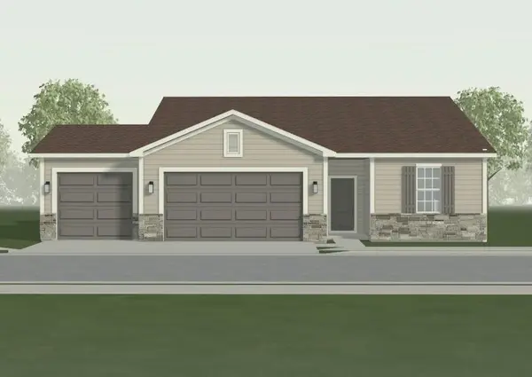 9624 N Robinhood AVE, Kansas City, MO 64154