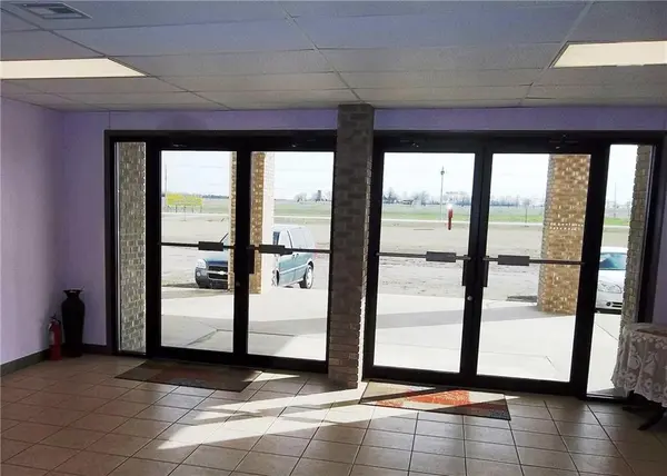 1390 W 35th Pkwy, Chanute, KS 66720