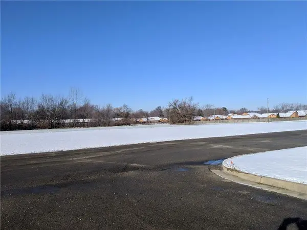 241 N Scatterfield RD, Anderson, IN 46012