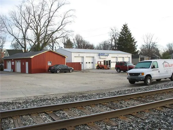 205 N Green ST, Brownsburg, IN 46112