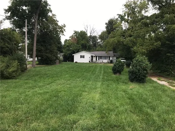 3124 W Smith Valley RD, Greenwood, IN 46142