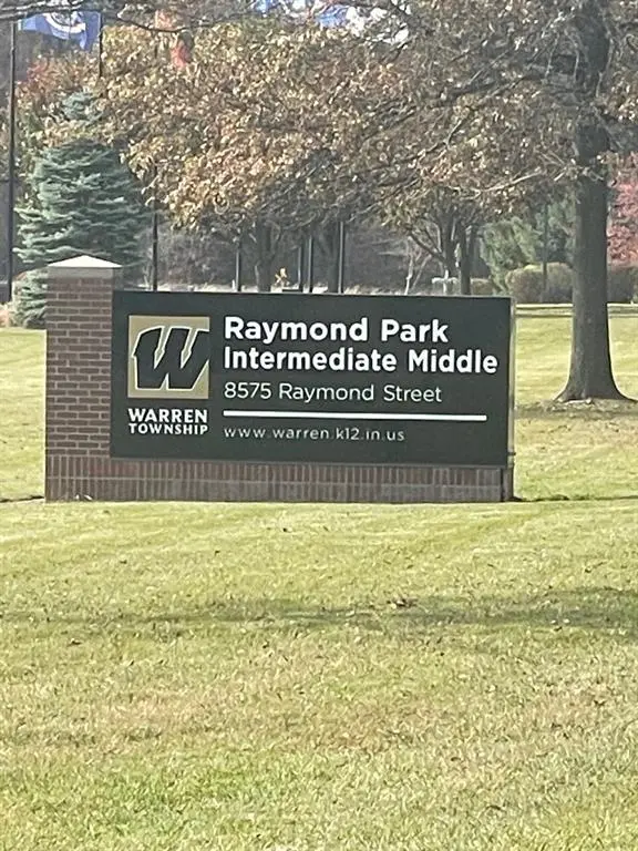 8600 E Raymond ST, Indianapolis, IN 46239