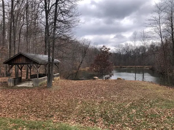 3520 Morgan Oaks CT, Martinsville, IN 46151