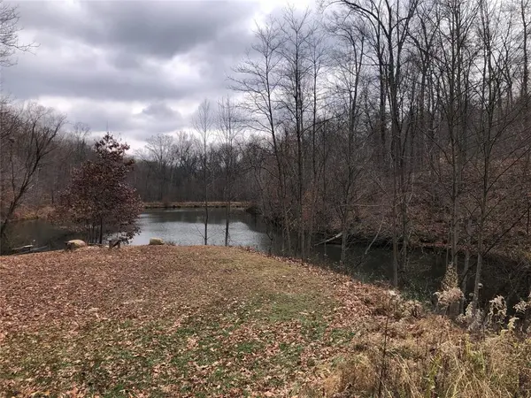 3520 Morgan Oaks CT, Martinsville, IN 46151