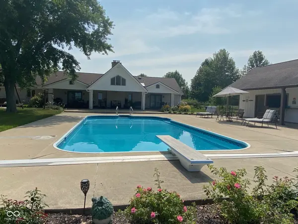 8329 S 300 W, Pendleton, IN 46064