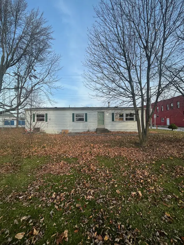 106 W Water ST, Converse, IN 46919