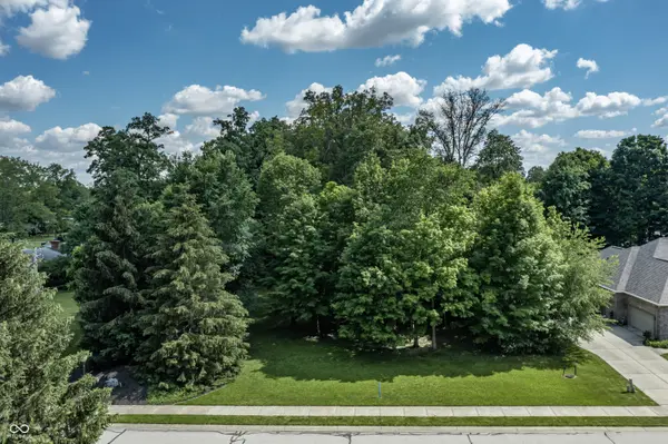 103 Hidden Glen DR, Greenfield, IN 46140