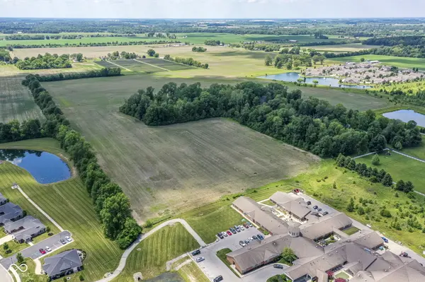 100 W North ST, Greenfield, IN 46140