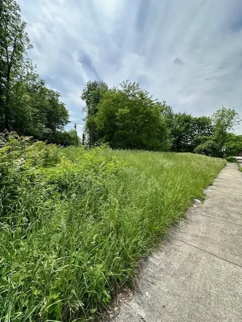 1617 E 18th ST, Indianapolis, IN 46218