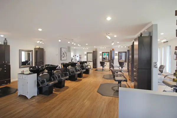 241 E High ST, Mooresville, IN 46158