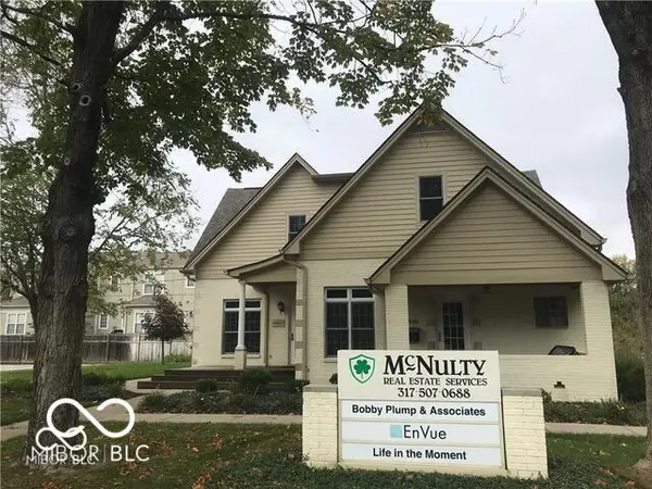 930 E 66th ST #2-1, Indianapolis, IN 46220