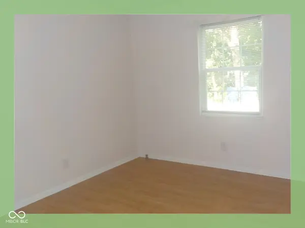 209 Lark DR, Carmel, IN 46032