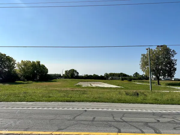 823 W State Road 32, Westfield, IN 46074