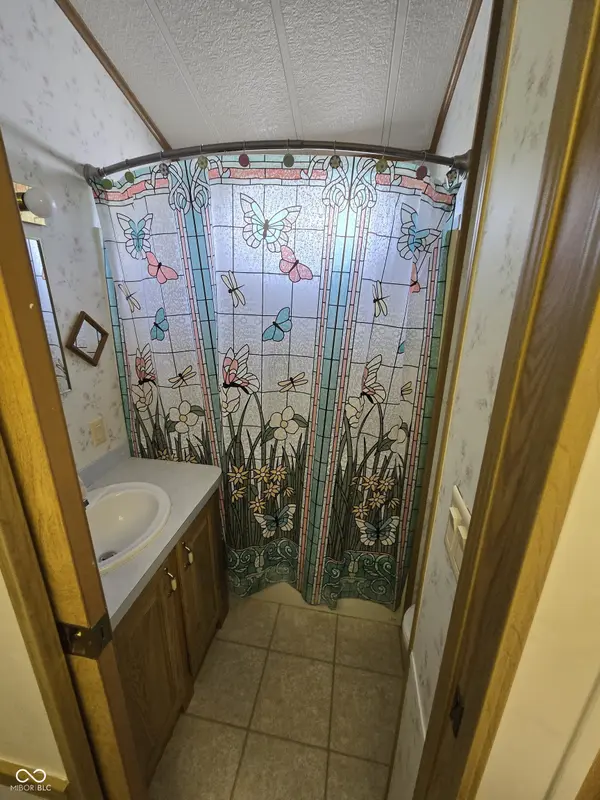 59 Hickory DR, Brookville, IN 47012