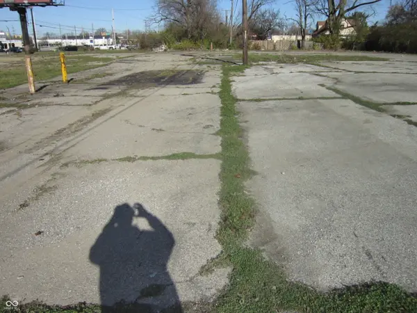3815 N Shadeland AVE, Indianapolis, IN 46226