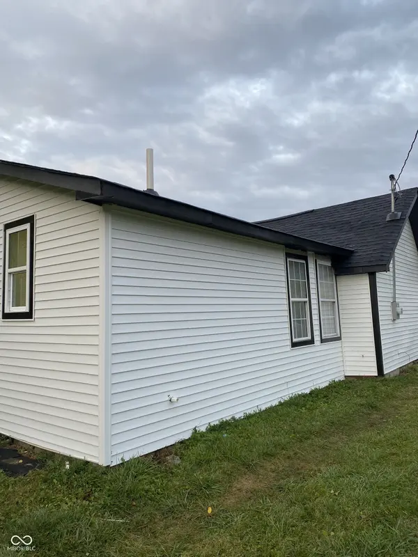 2722 Collier ST, Indianapolis, IN 46241