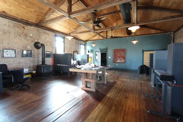 102 S Main ST #D, Kirklin, IN 46050