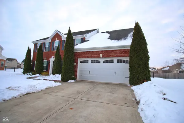 1169 Richmond LN, Greenwood, IN 46143