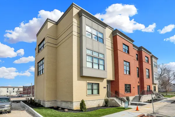 76 E Wayne ST #B, Franklin, IN 46131