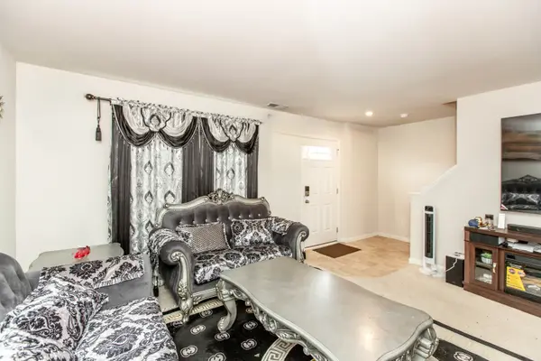 3219 E Maygrove DR, Danville, IN 46122